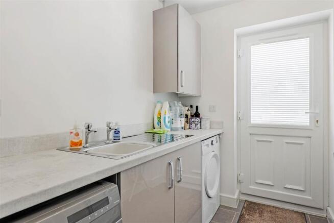 20 Gresley Way - utility room.jpg