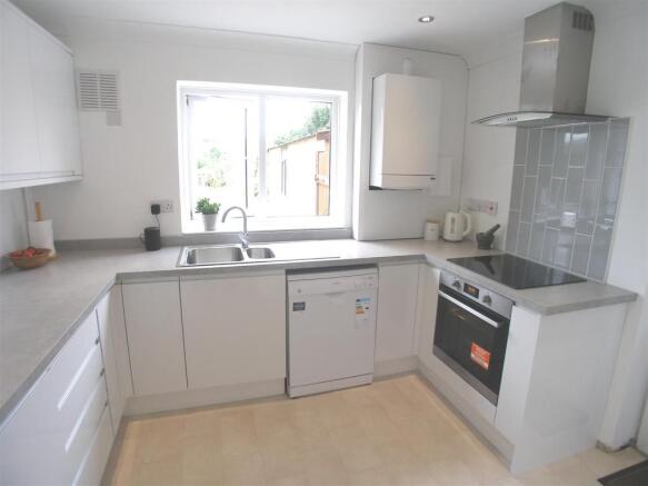Fitted Kitchen