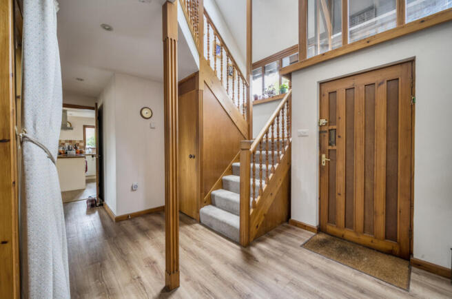 1356053-27-68cab4...