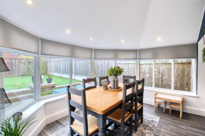 3 bed Semi-Detached for sale Image 6