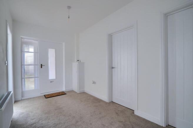 3 bed Bungalow for sale Image 7