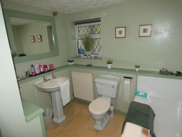 Photo 16