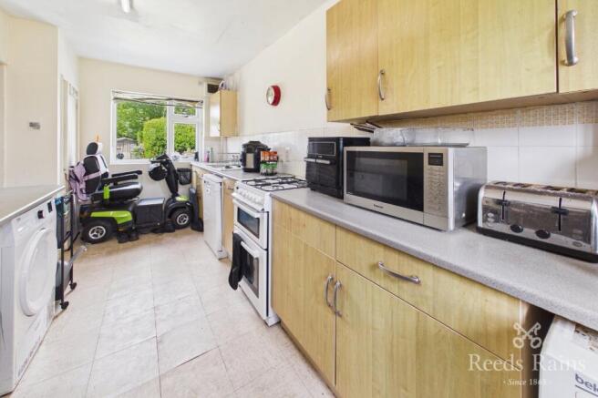 3 bed Semi-Detached for sale Image 4