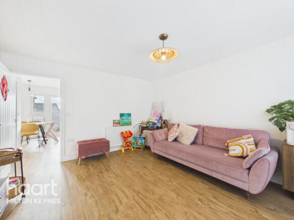3-bed semi-detached on Priestley Drive, Milton Keynes, £365,000