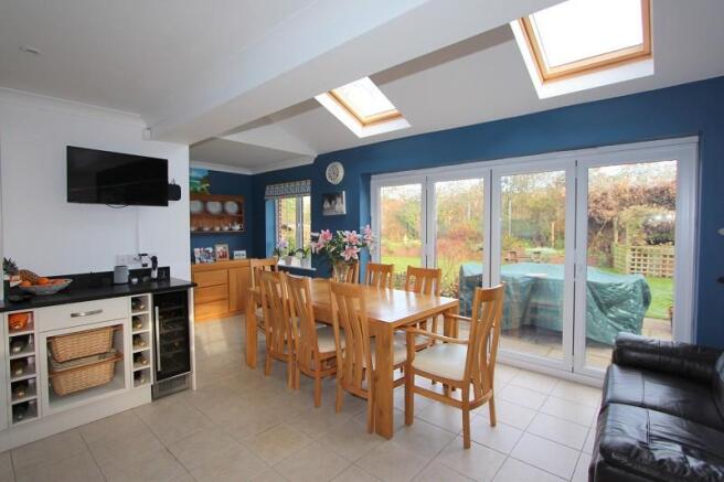 Kitchen/Diner/Family