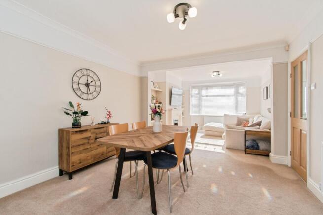 3 bed Semi-Detached for sale Image 5
