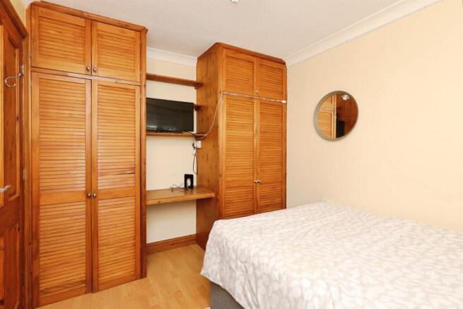 3 bed Semi-Detached for sale Image 10