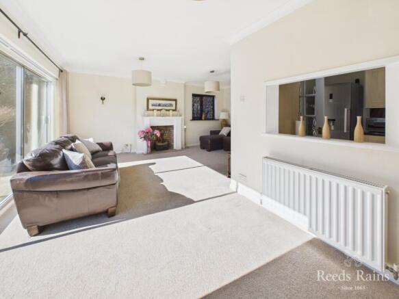 3 bed Bungalow for sale Image 5