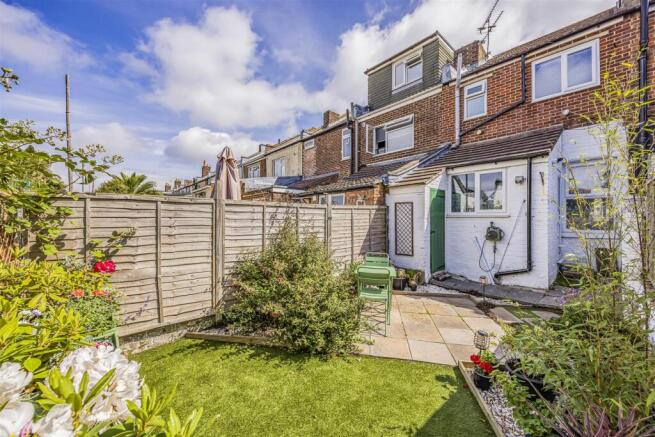 32 Rosetta Road, Milton-PorticoMarketing-SoldBy-21