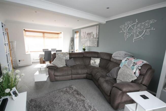 Lounge Dining Room