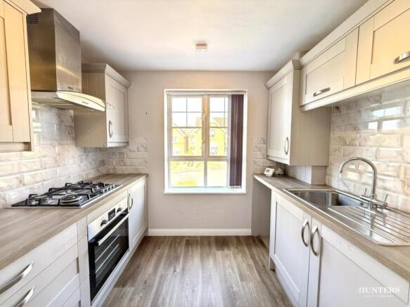3 bed Apartment for sale Image 8
