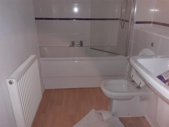 2 bed Penthouse for sale Image 6