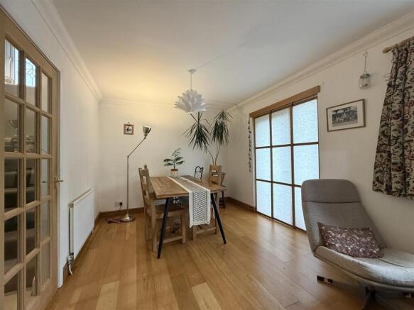 3 bed Detached for sale Image 9