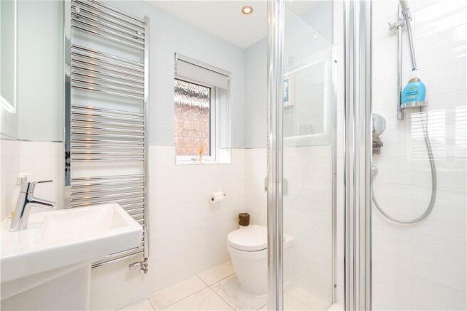 Guest En-Suite