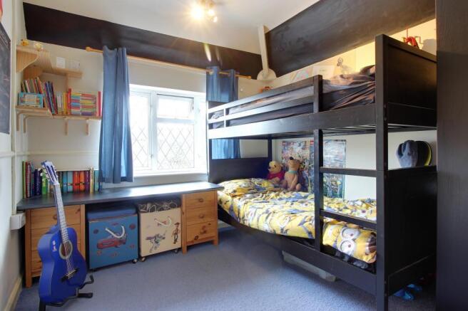 Bedroom 2 (Double)