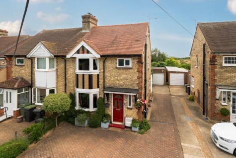 Station Road, Lower Stondon, Henlow, SG16