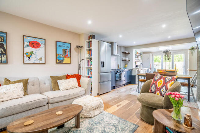 3 bed Terraced for sale Image 8