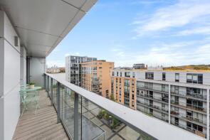 80, 31 Gladstone House, Dowells Street, London SE10 9FD