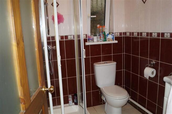 Ground Floor Shower 