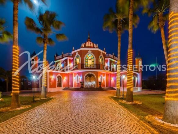 Quarteira 5 Hectare 5 Bed Estate With Annexes For Sale (45)