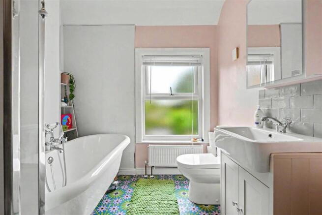 Bathroom.jpeg