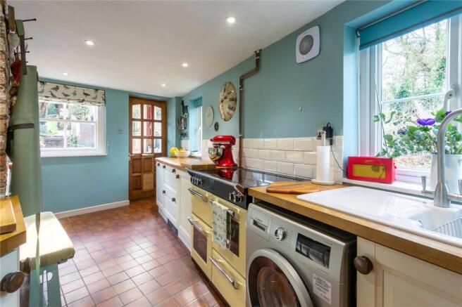Fitted Kitchen