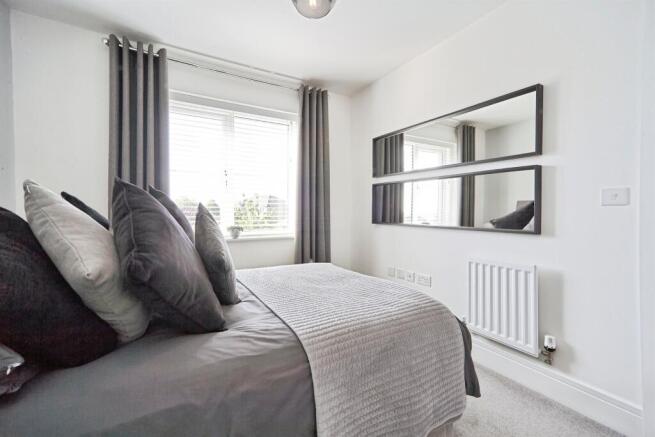 3 bed Terraced for sale Image 7
