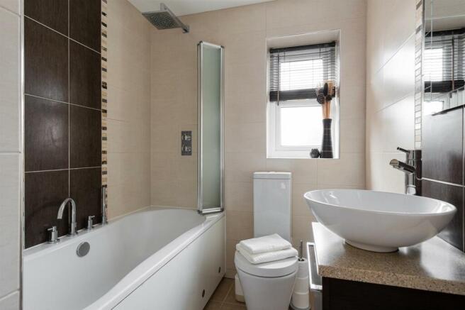 6_greenbank_close_11.jpg