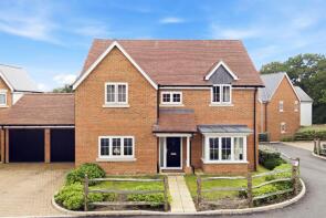 8, Rafferty Drive, Tunbridge Wells TN2 5GS