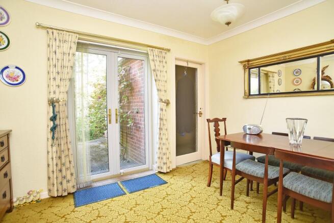 2 bed Detached Bungalow for sale Image 5