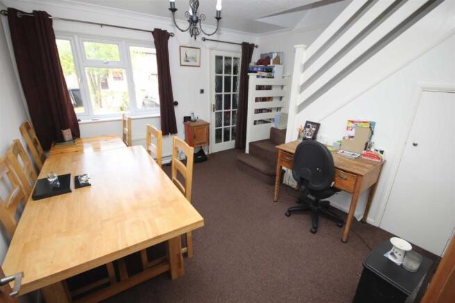 dining room.jpg