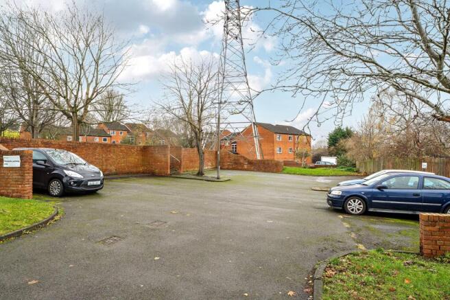 1 bed Flat for sale Image 11