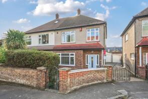 2, Pelham Close, London SE5 8LW