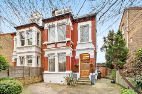 Chiswick Lane, London W4