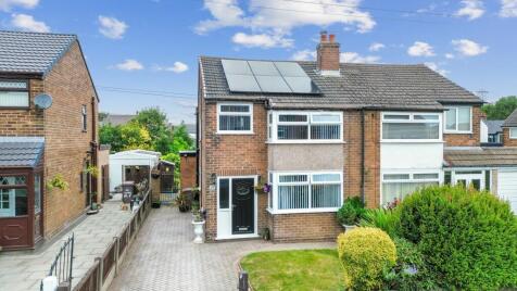 St. Winifred Road, Rainhill, L35