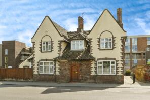 13 Lincoln House, Millfleet, King's Lynn PE30 5EG