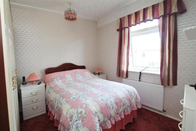 Master Bedroom.JPG