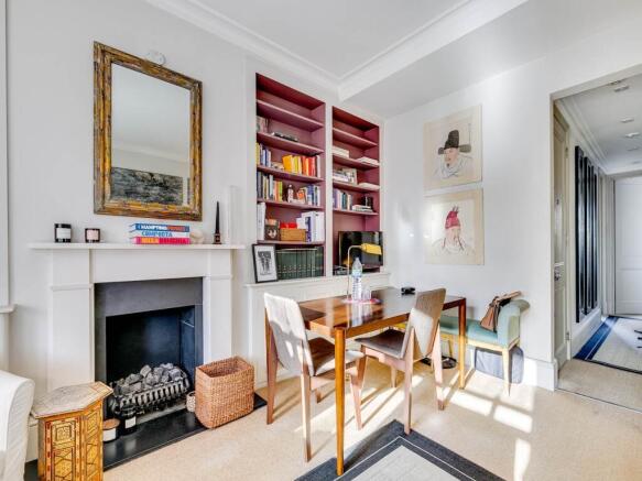 Elm Park Road, 36 F1