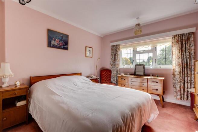 Bedroom1.jpg