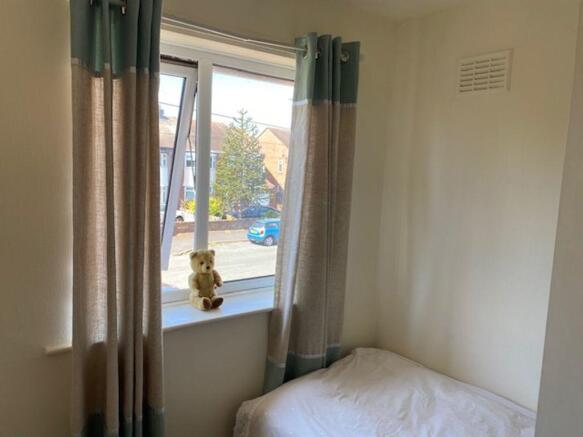 Bedroom 4 (Single)