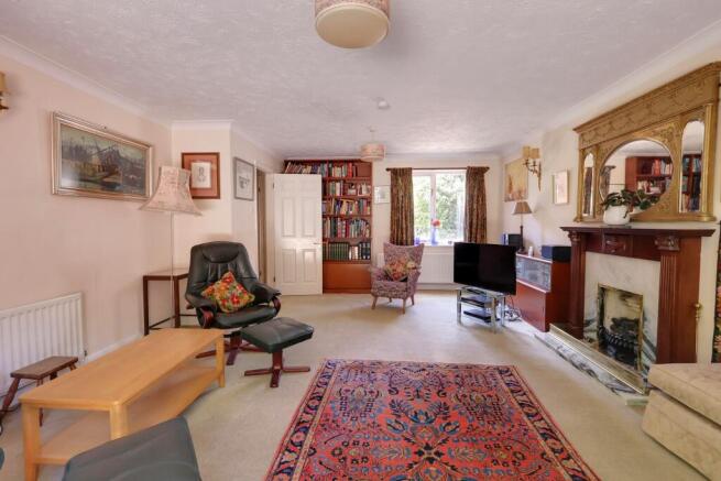 Bassett, Southampton photo 4