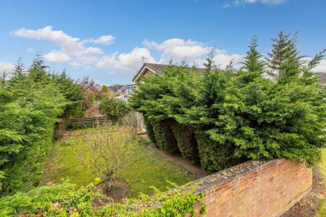 Overhead Garden V...