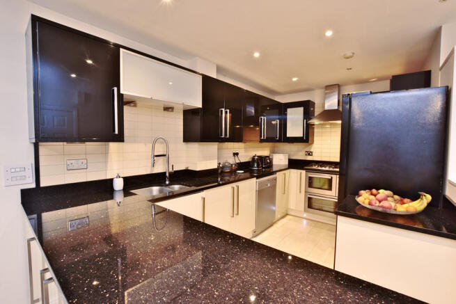 Kitchen (1)