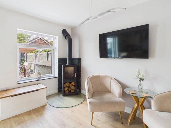 3 bed Semi-Detached for sale Image 7