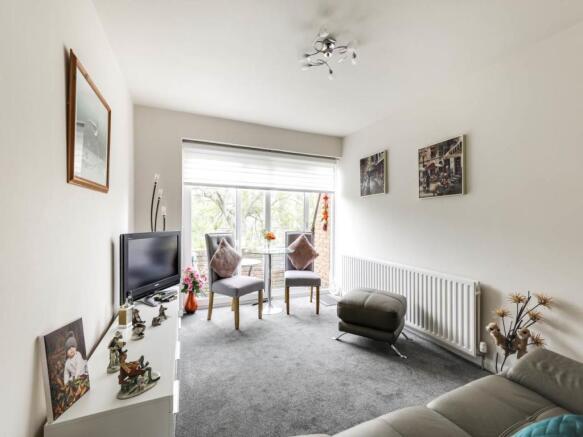 Flat 12, The Beeches