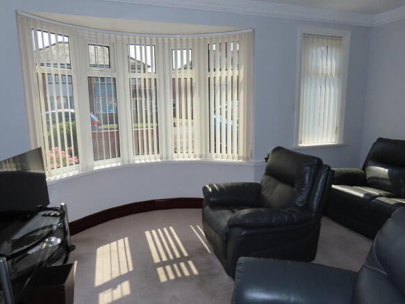 3 bed Semi-Detached for sale Image 6
