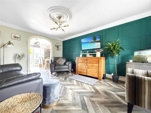 3 bed House for sale Image 9