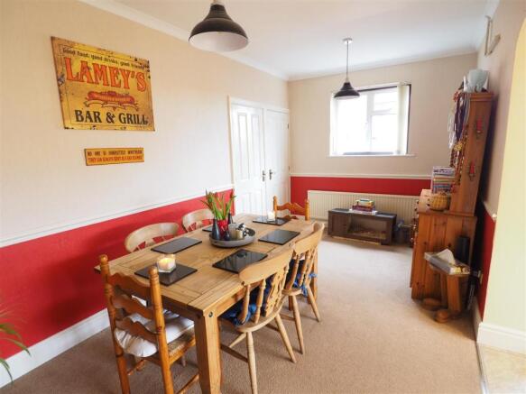 Dining Room 987