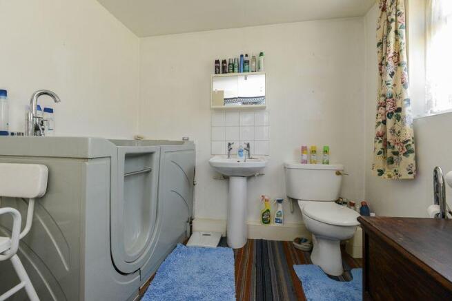 Photo 16