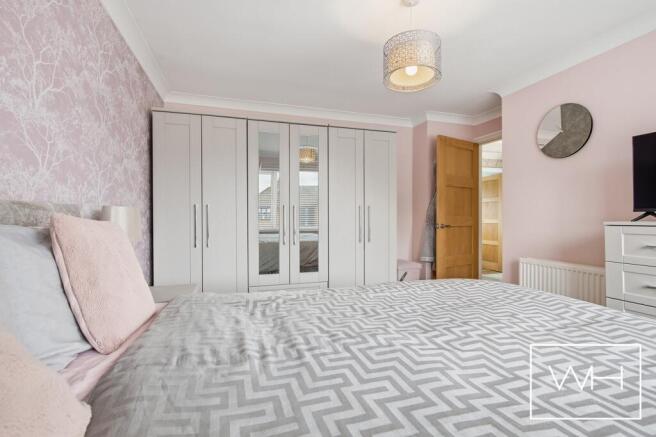 3 bed Semi-Detached for sale Image 5